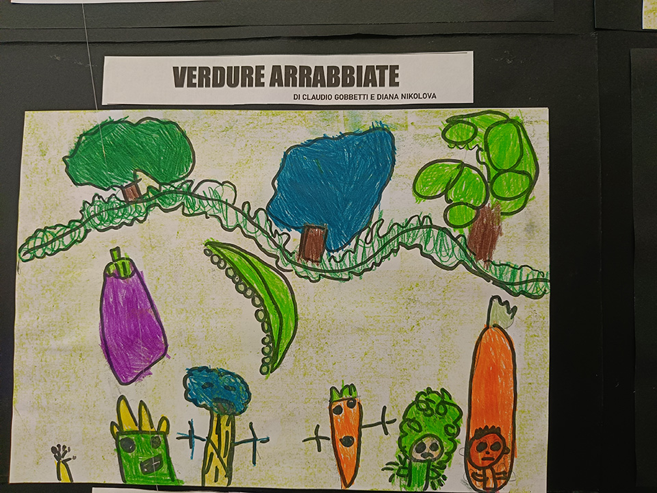 foto di disegno creato da bambino con verdure e scritta verdure arrabbiate foto di disegno creato da bambino con verdure e scritta verdure arrabbiate