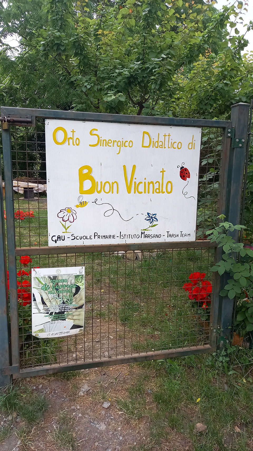 foto di cartellone orto sinergico didattico di buon vicinato foto di cartellone orto sinergico didattico di buon vicinato